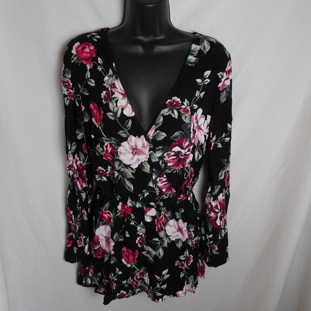Pacsun LA Hearts Floral Romper Size S